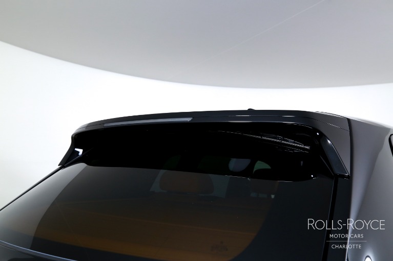 New-2027-Rolls-Royce-Black-Badge-Cullinan