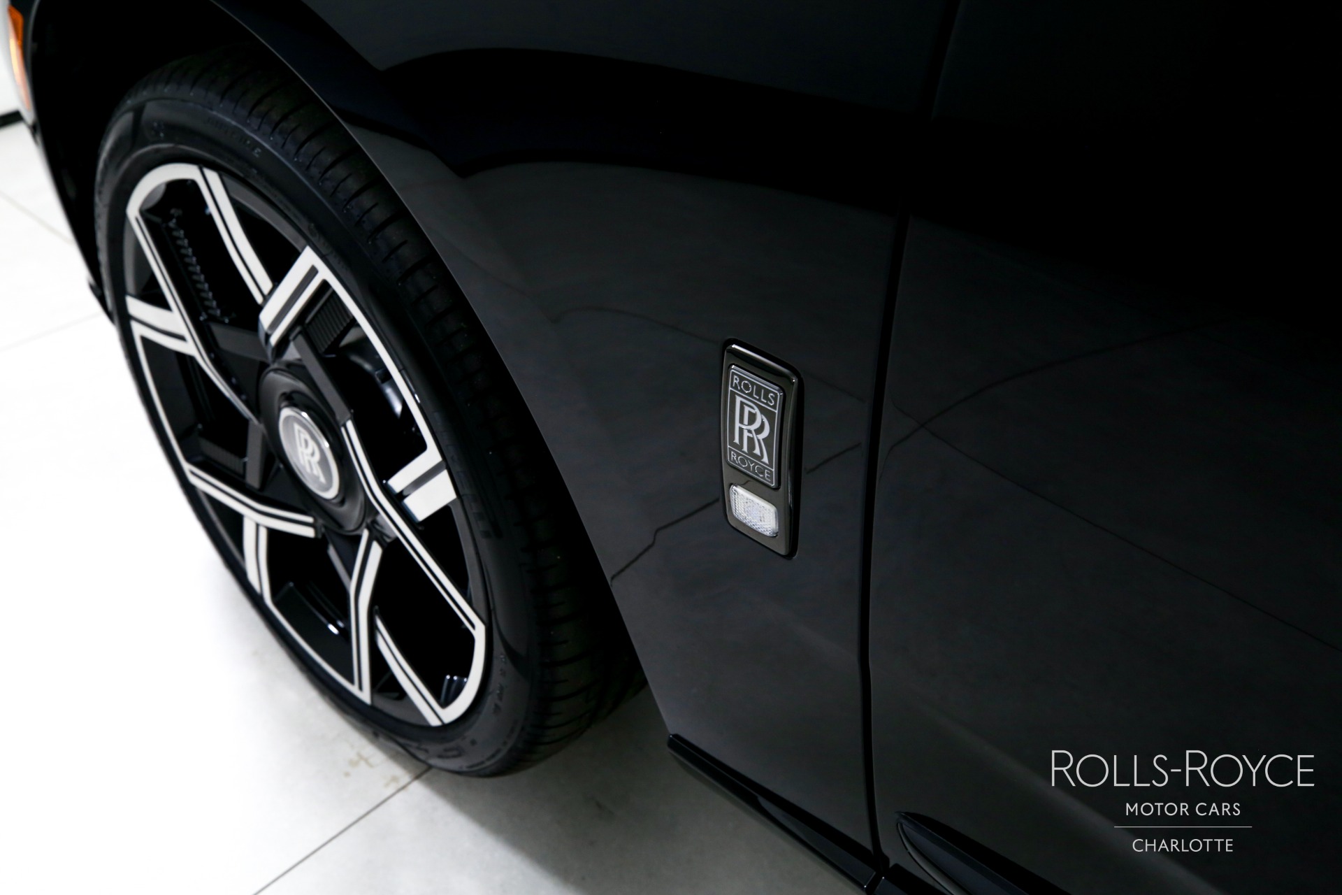 New 2027 Rolls-Royce Black Badge Cullinan  | Charlotte, NC