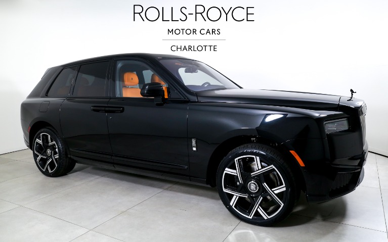 New-2027-Rolls-Royce-Black-Badge-Cullinan