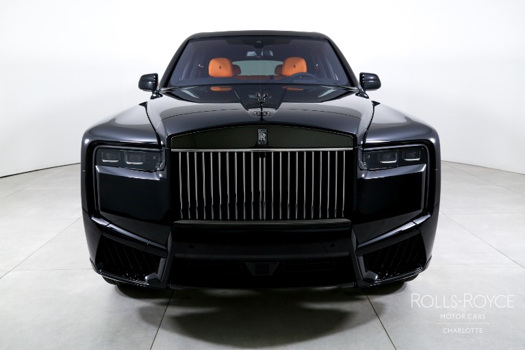 New-2027-Rolls-Royce-Black-Badge-Cullinan