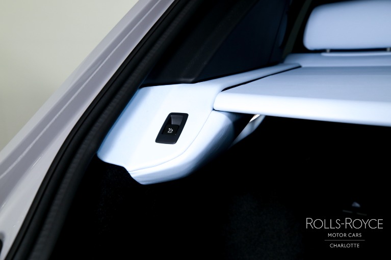 New-2027-Rolls-Royce-Cullinan