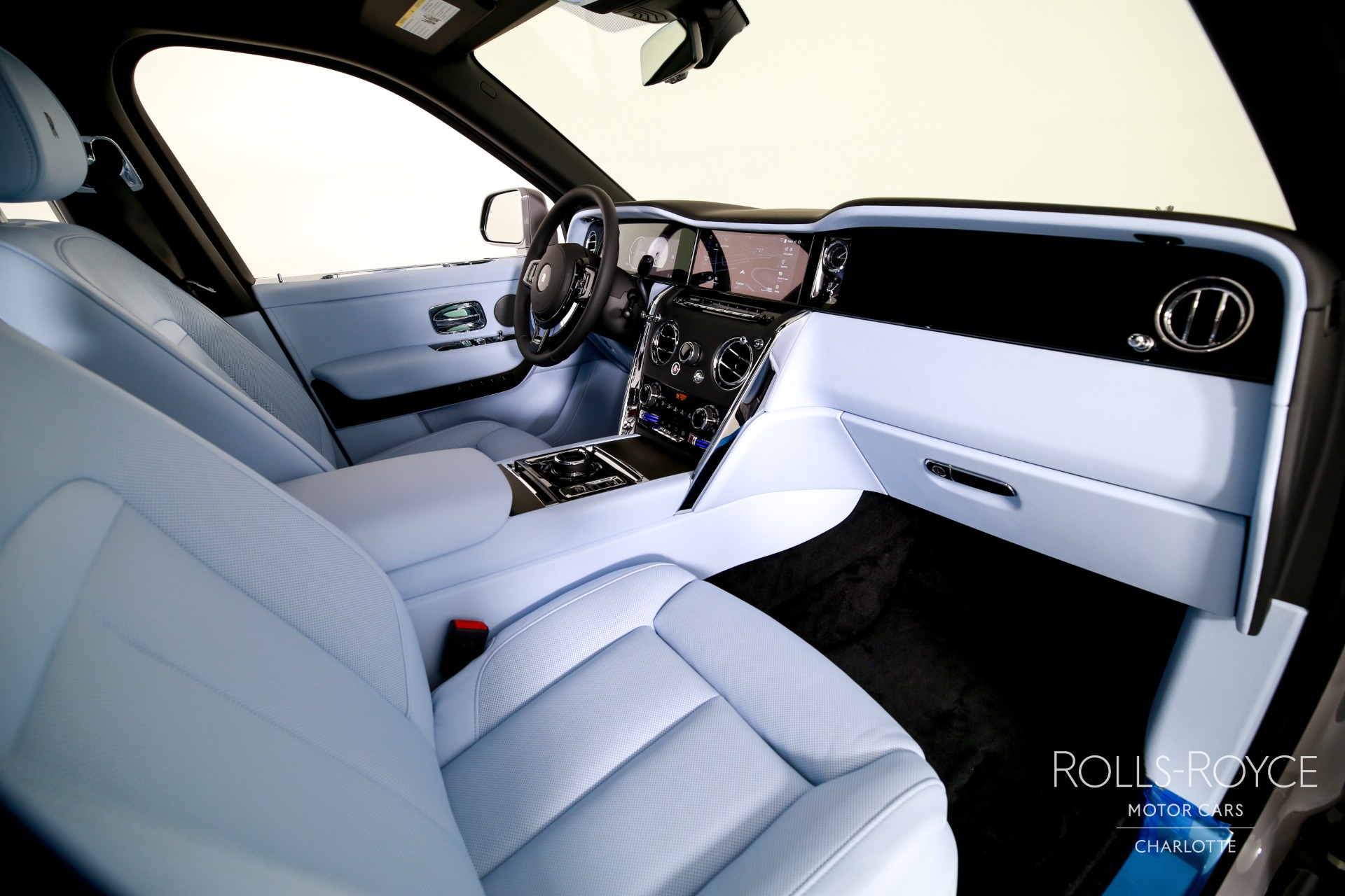 New 2027 Rolls-Royce Cullinan  | Charlotte, NC