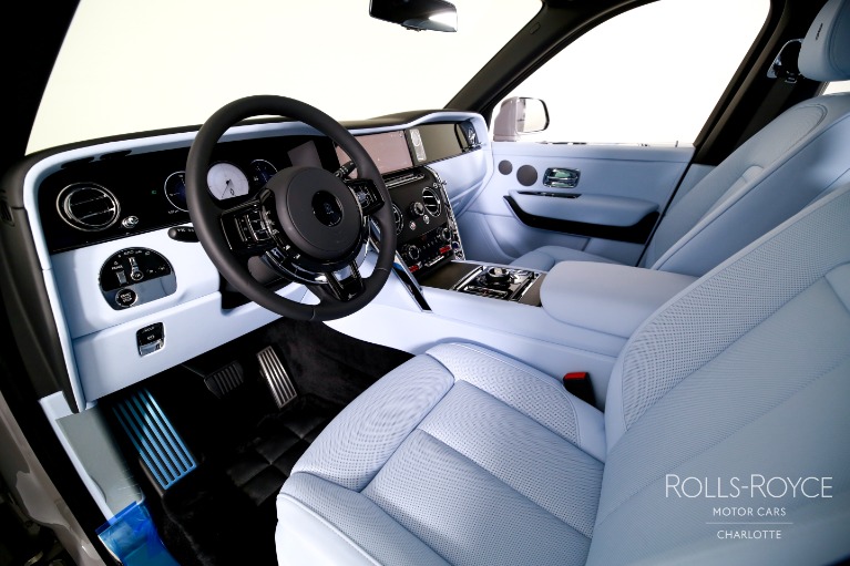 New-2027-Rolls-Royce-Cullinan
