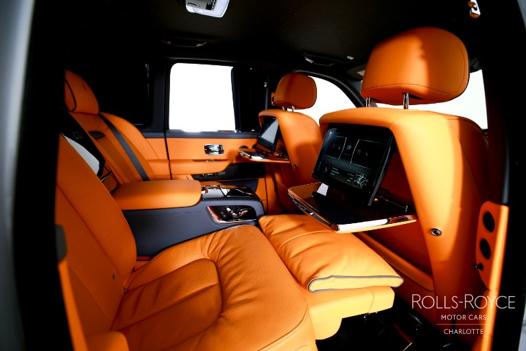 Used-2023-Rolls-Royce-Black-Badge-Cullinan