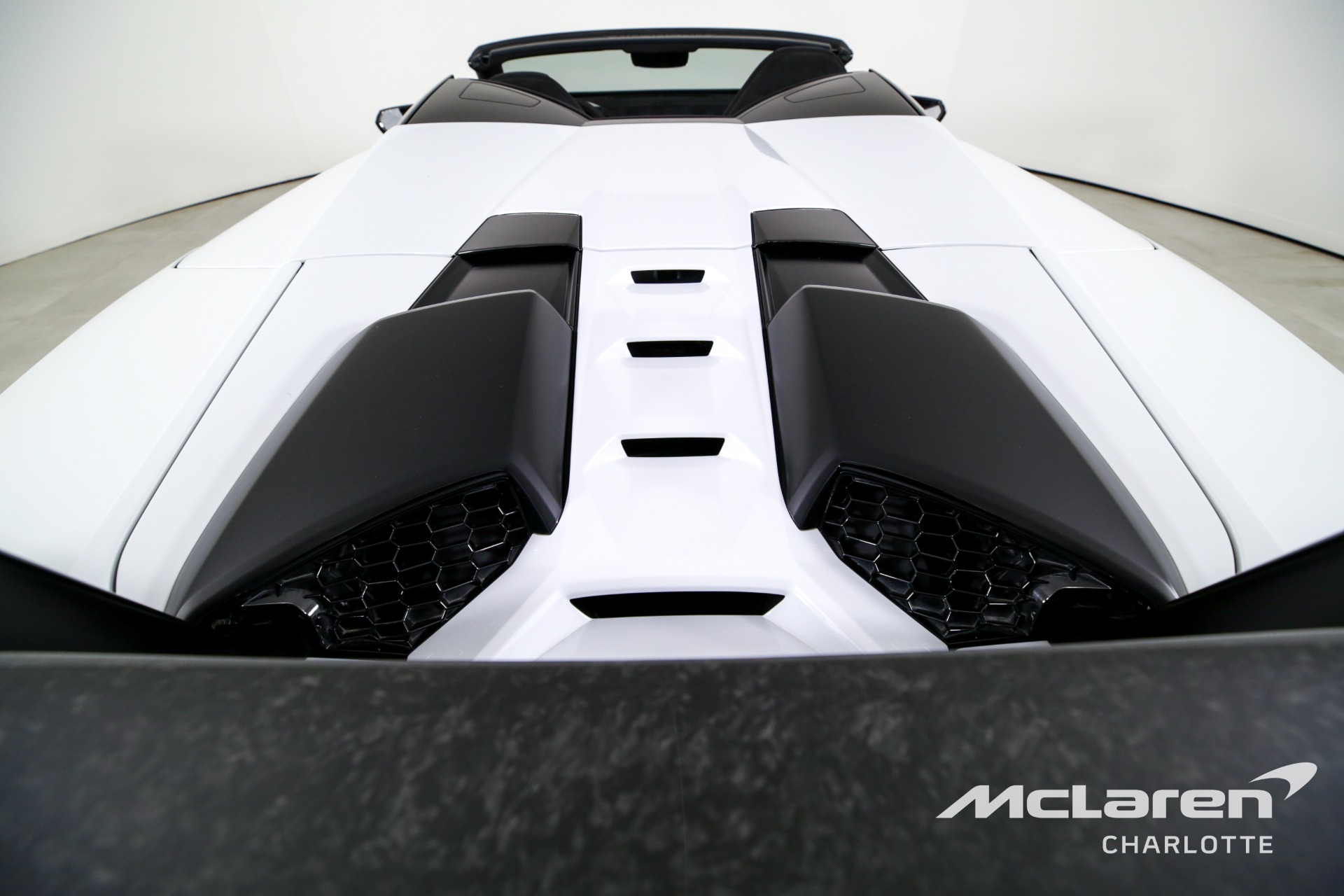 Used 2018 Lamborghini Huracan LP 640-4 Performante Spyder | Charlotte, NC