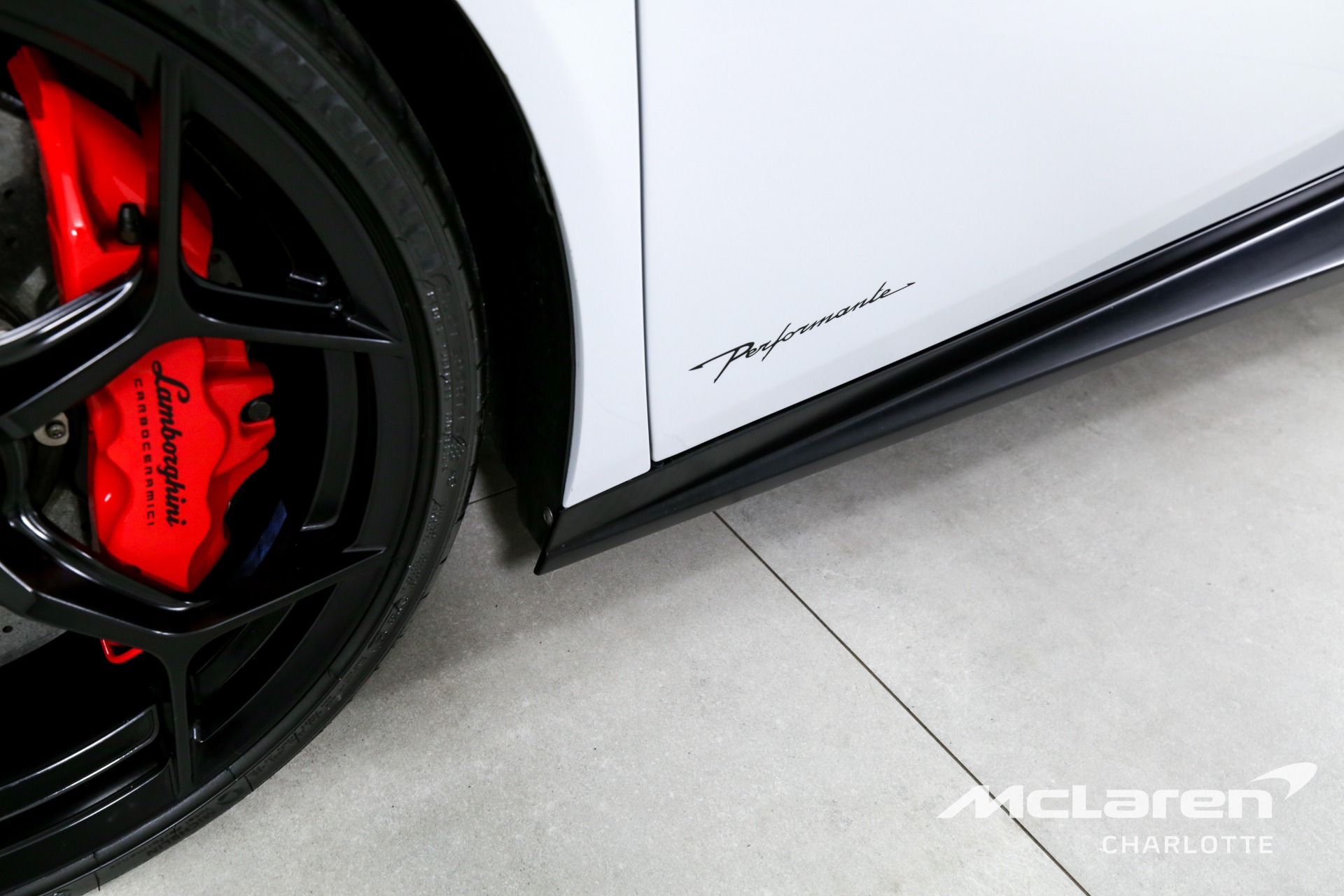 Used 2018 Lamborghini Huracan LP 640-4 Performante Spyder | Charlotte, NC