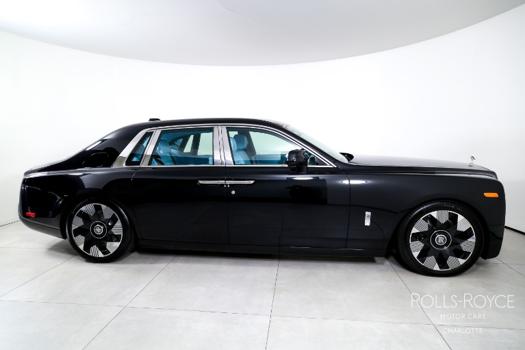 New-2027-Rolls-Royce-Phantom