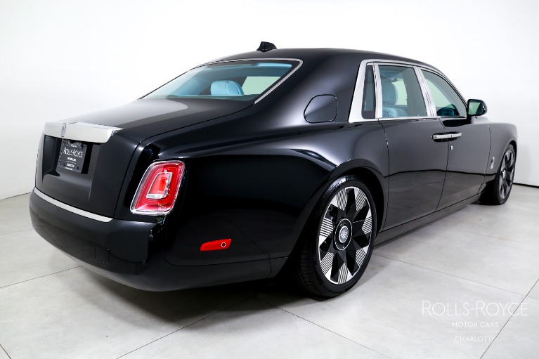 New-2027-Rolls-Royce-Phantom