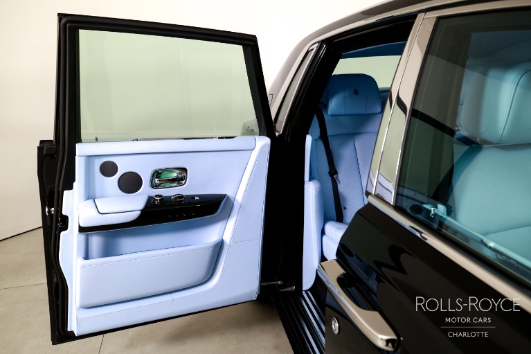 New-2027-Rolls-Royce-Phantom