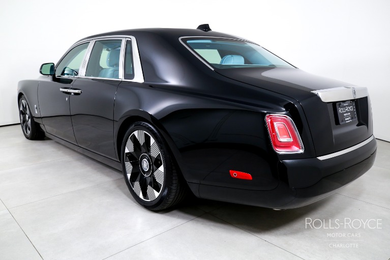 New-2027-Rolls-Royce-Phantom