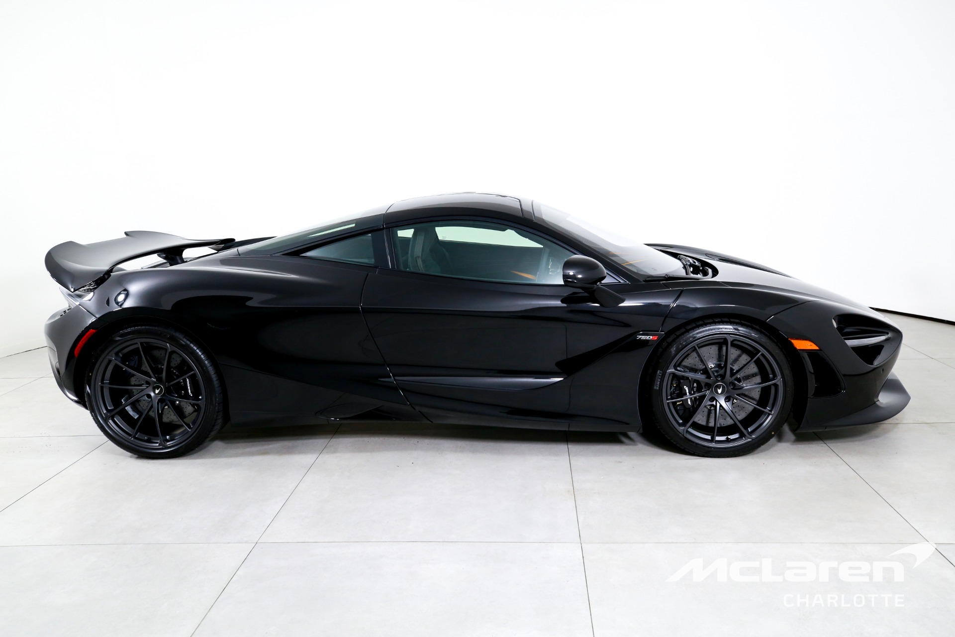 Used 2027 McLaren 750S  | Charlotte, NC