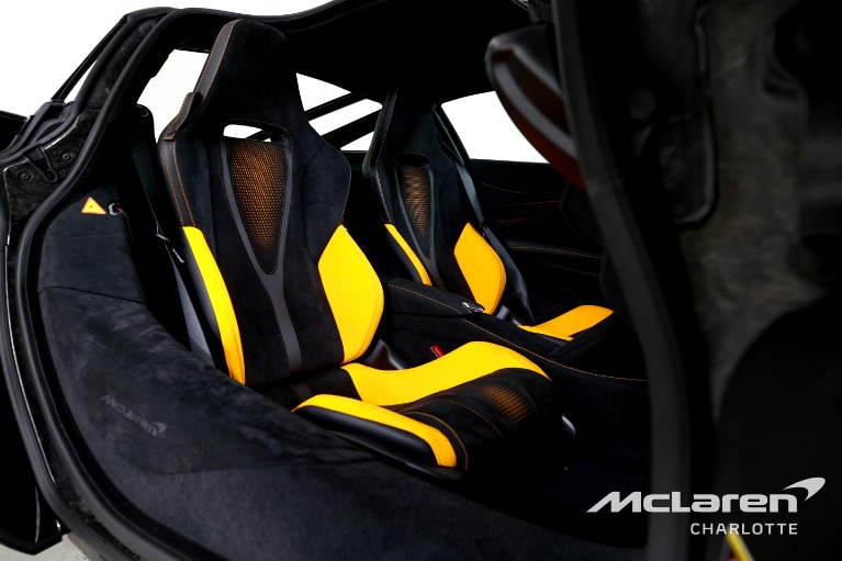 Used-2027-McLaren-750S