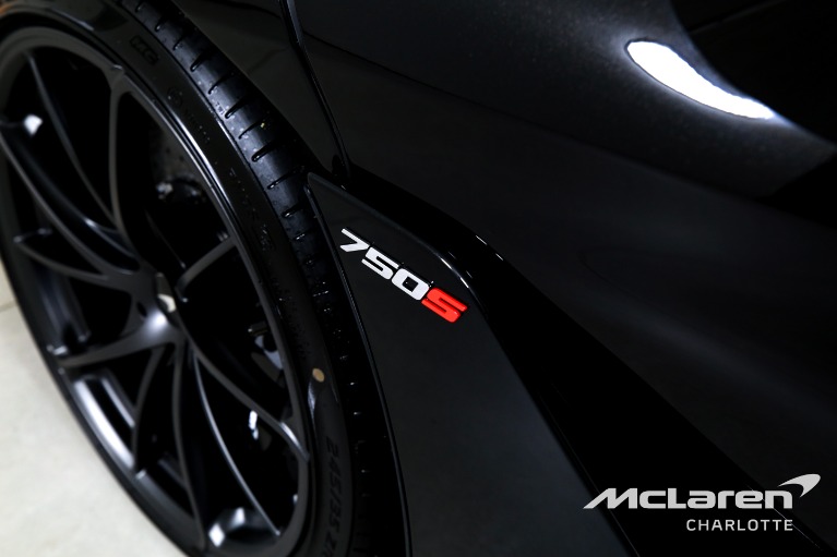 Used-2027-McLaren-750S
