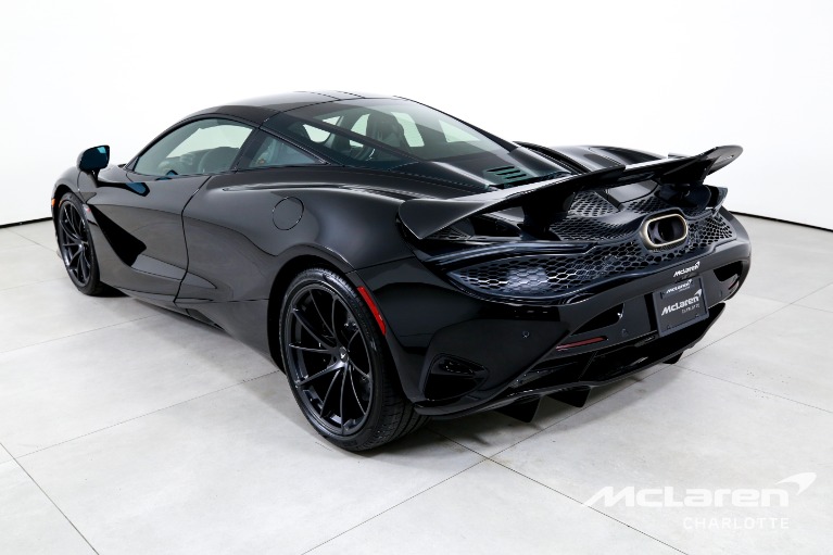Used-2027-McLaren-750S