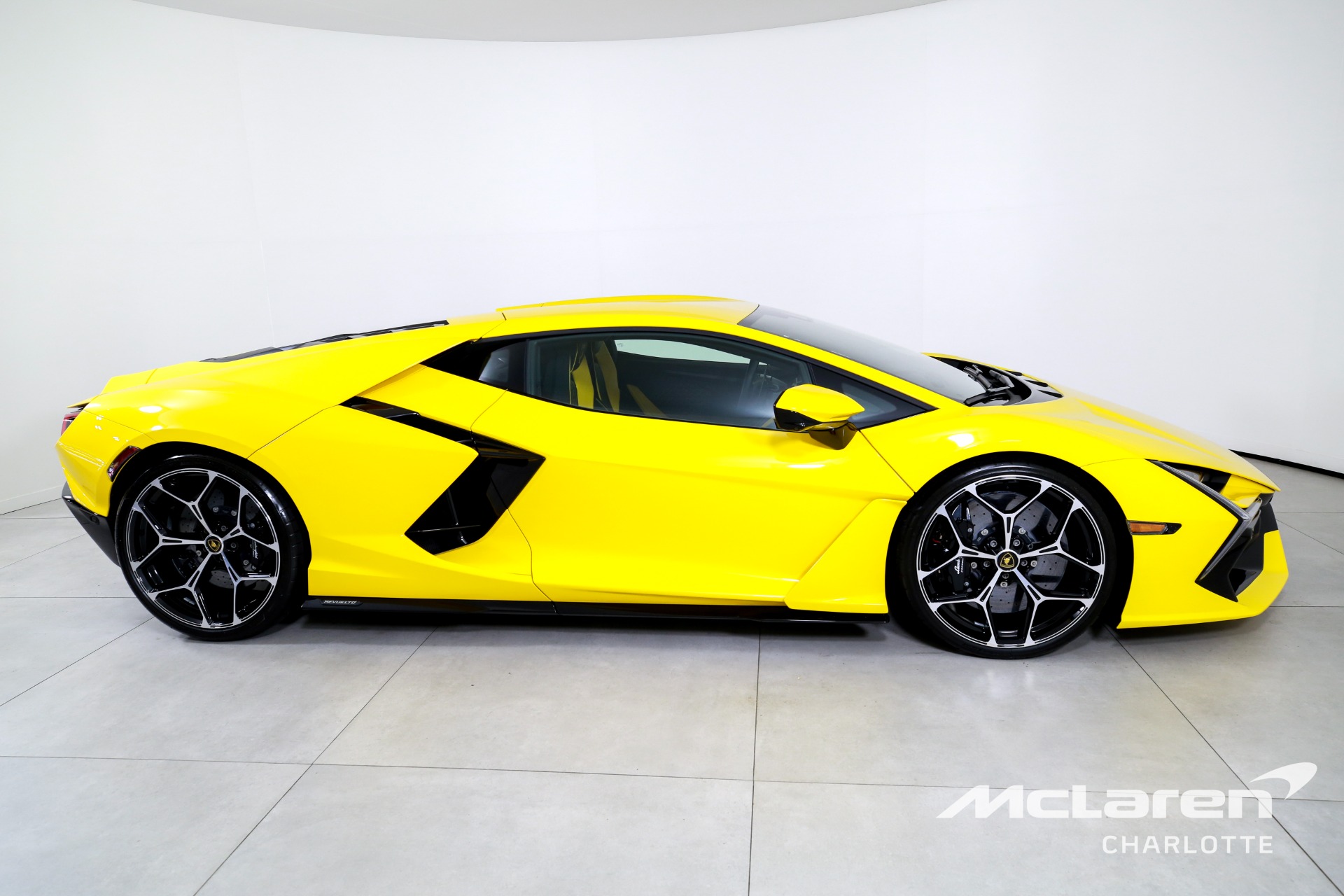 Used 2025 Lamborghini Revuelto  | Charlotte, NC