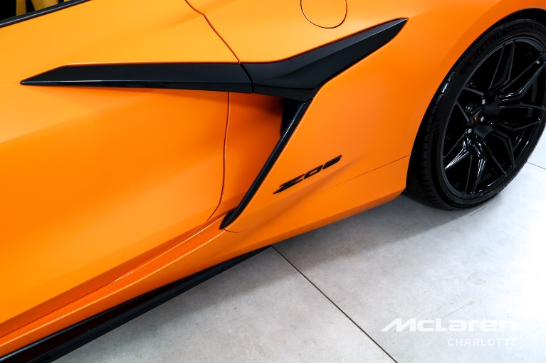 Used-2023-Chevrolet-Corvette-Z06