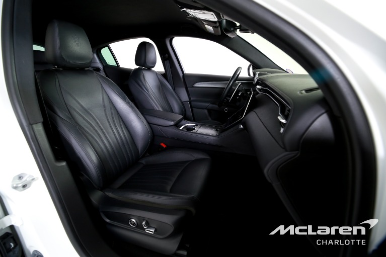 Used-2024-Maserati-Grecale-GT
