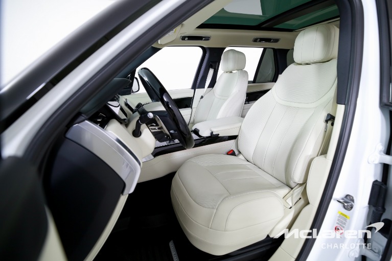 Used-2025-Land-Rover-Range-Rover-P400-SE
