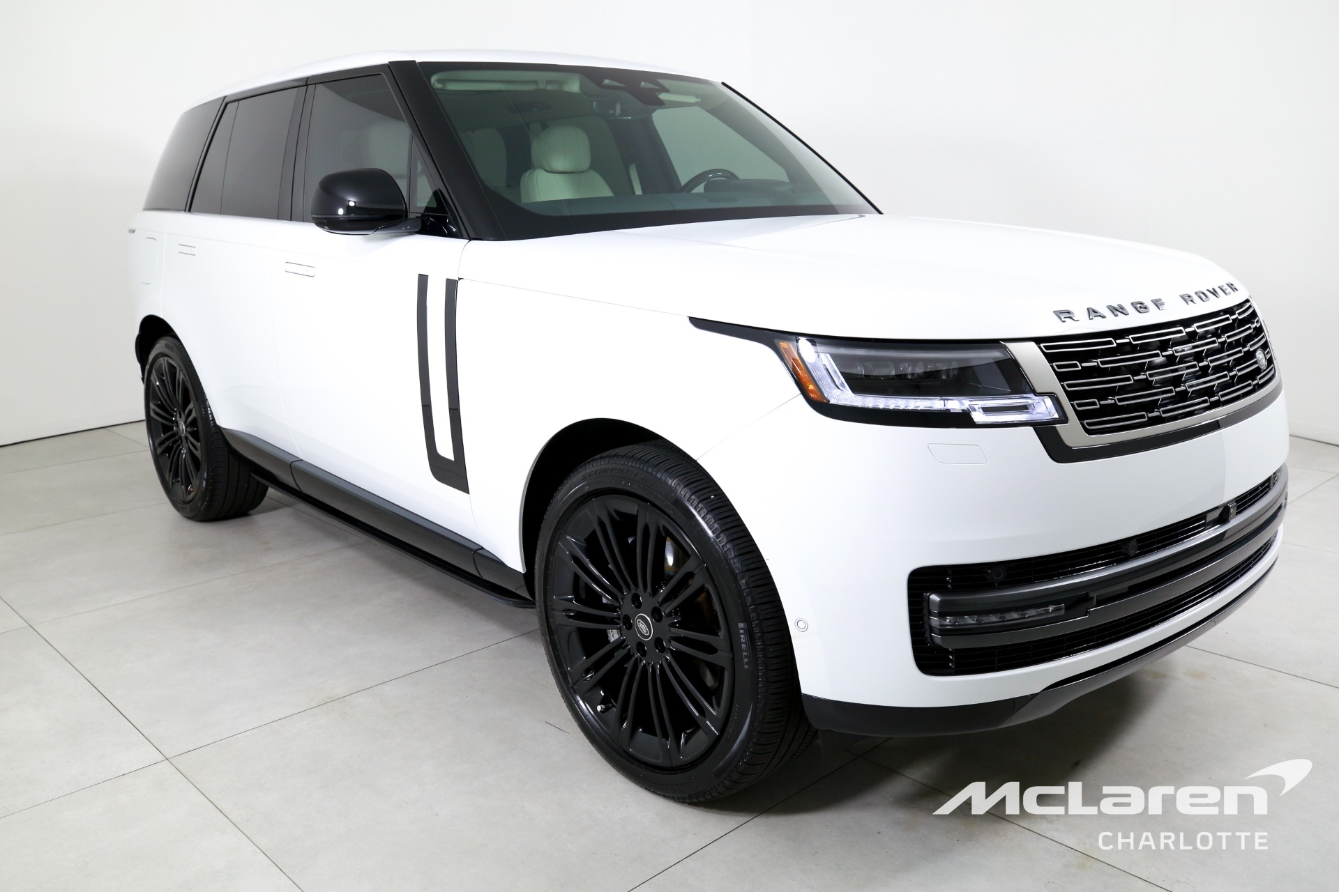 Used 2025 Land Rover Range Rover P400 SE | Charlotte, NC