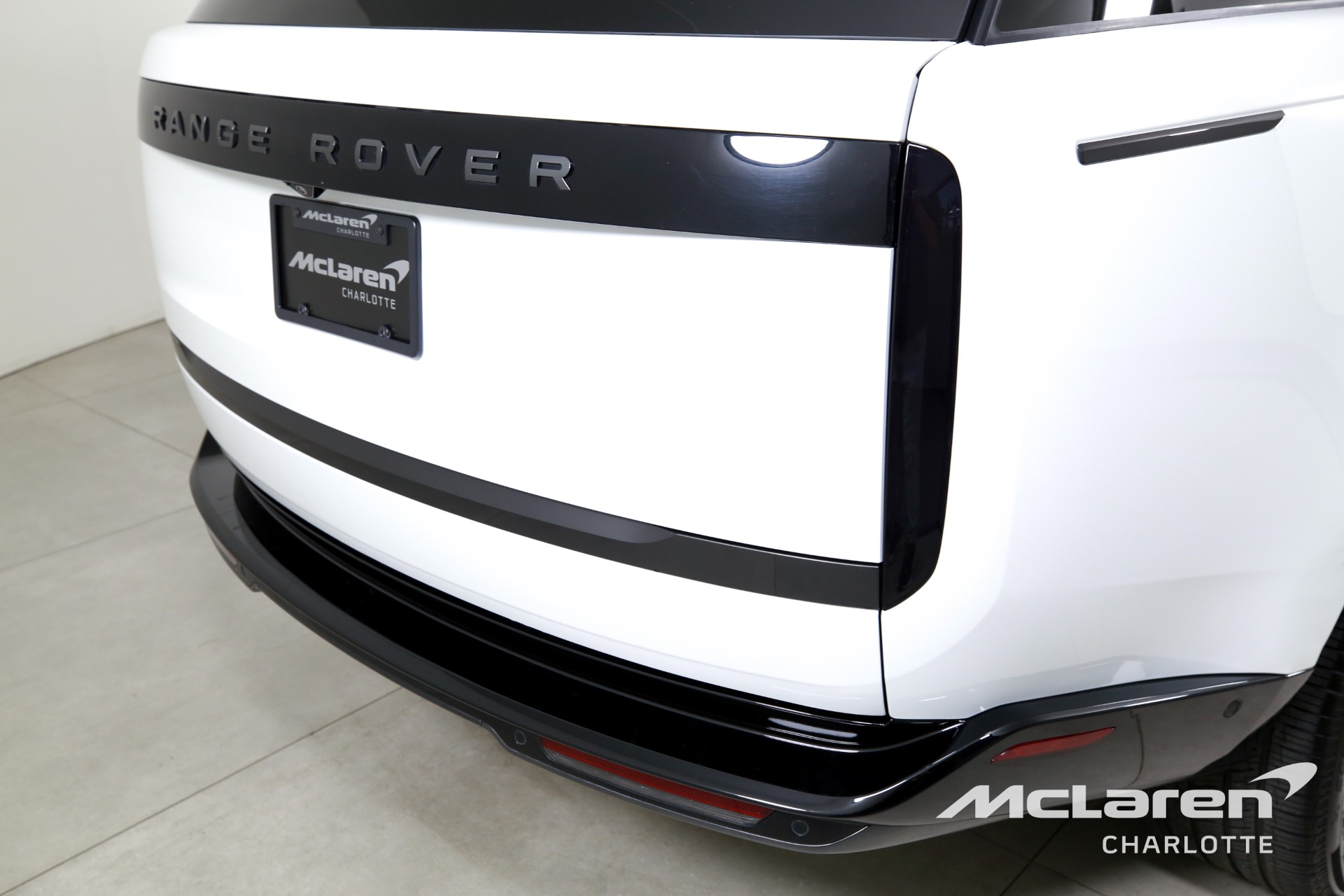 Used 2025 Land Rover Range Rover P400 SE | Charlotte, NC