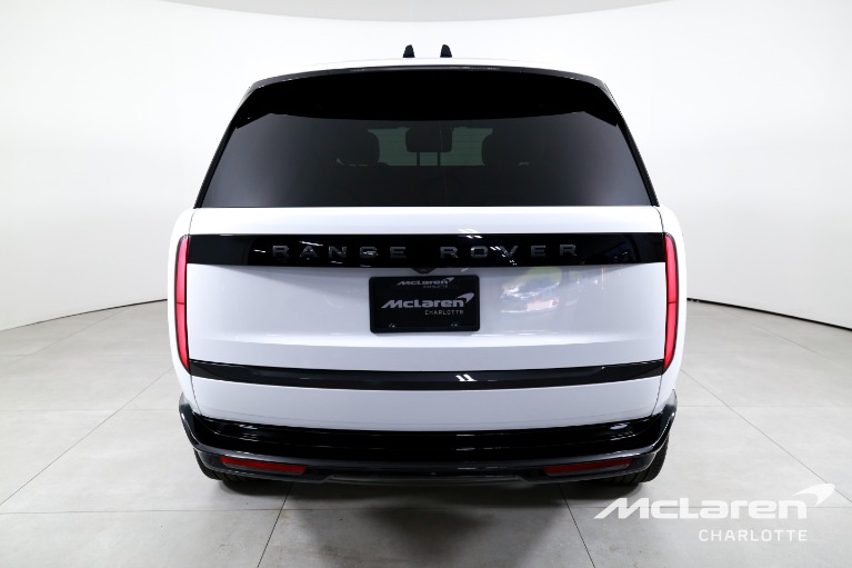 Used-2025-Land-Rover-Range-Rover-P400-SE