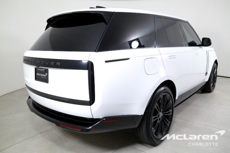 Used-2025-Land-Rover-Range-Rover-P400-SE