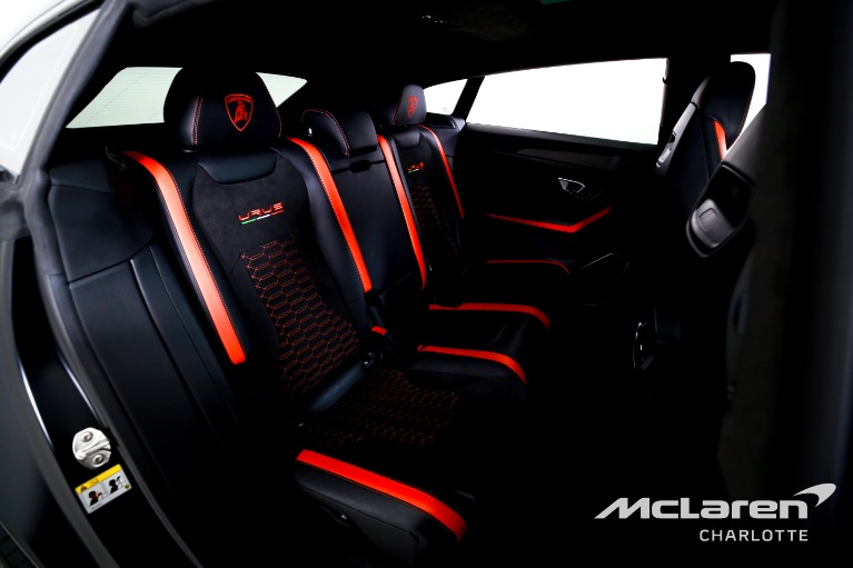 Used-2022-Lamborghini-Urus
