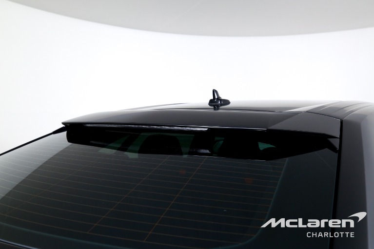 Used-2022-Lamborghini-Urus