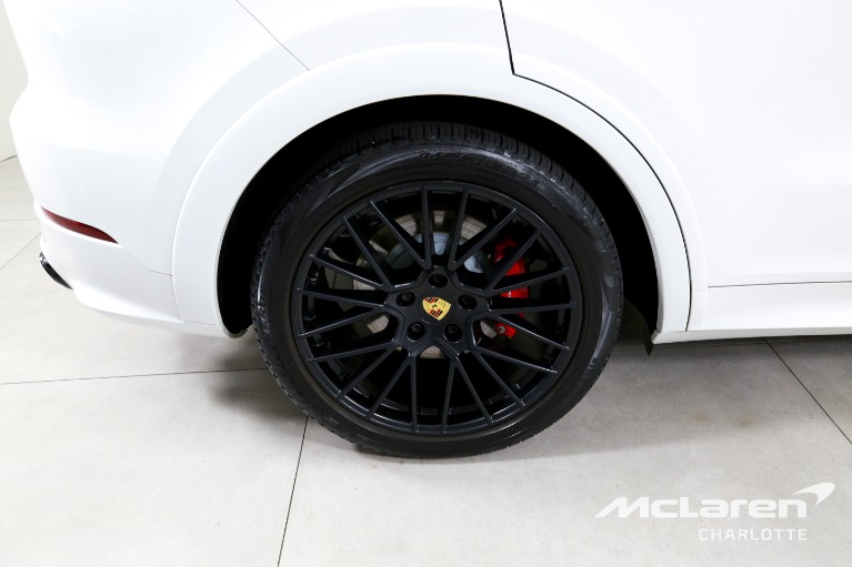 Used-2021-Porsche-Cayenne-GTS