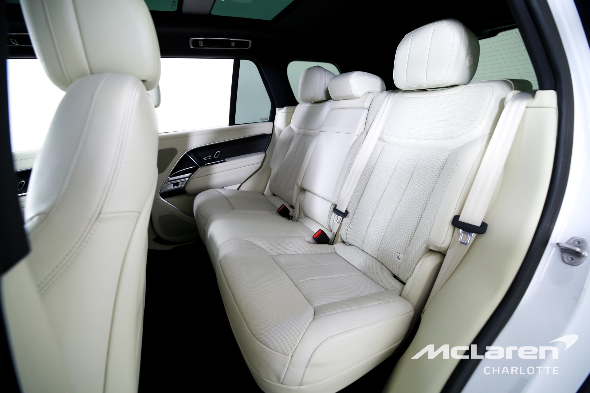 Used 2023 Land Rover Range Rover P530 SE | Charlotte, NC