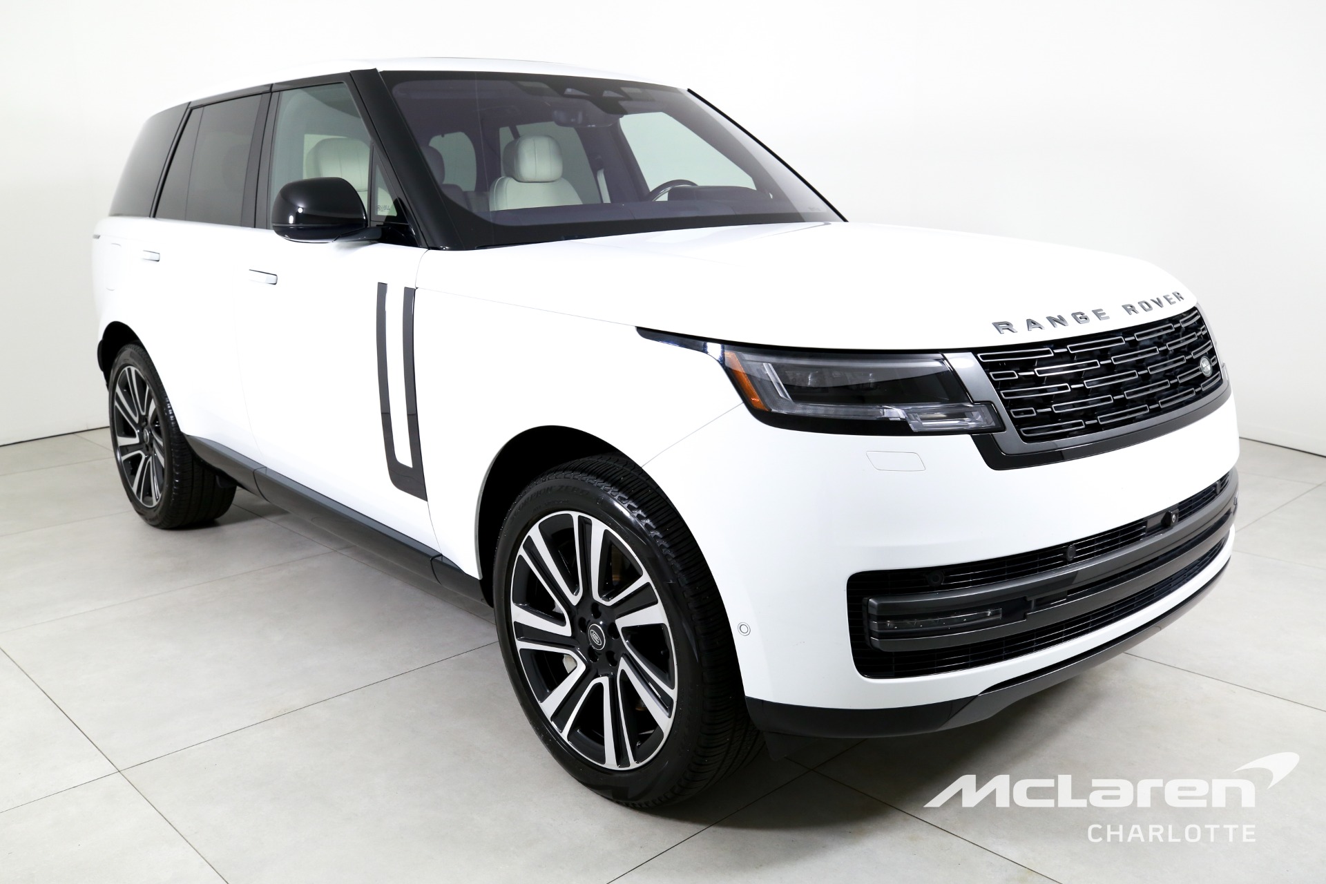 Used 2023 Land Rover Range Rover P530 SE | Charlotte, NC