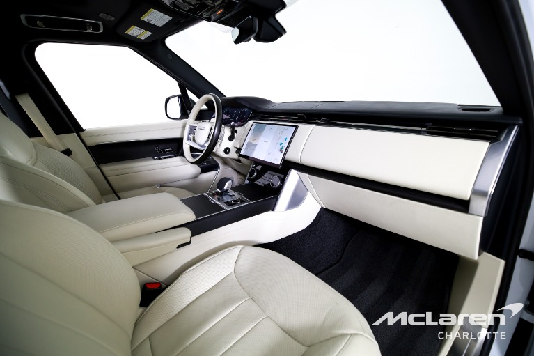 Used-2023-Land-Rover-Range-Rover-P530-SE