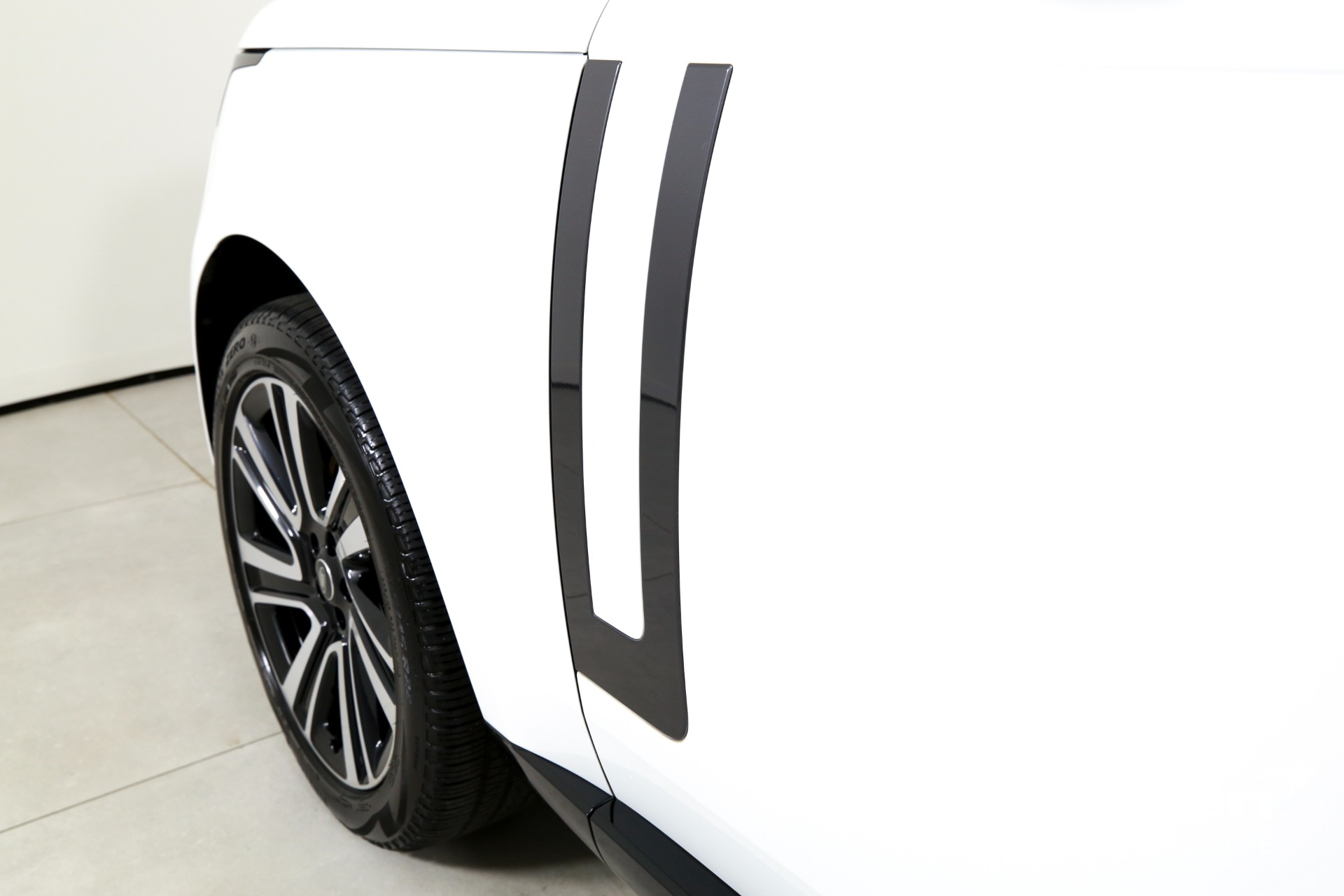 Used 2023 Land Rover Range Rover P530 SE | Charlotte, NC