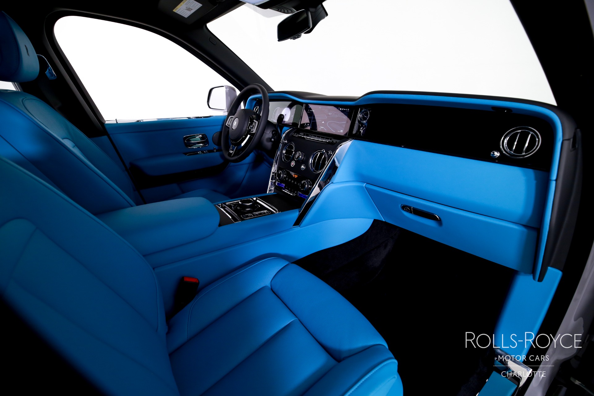 New 2027 Rolls-Royce Cullinan  | Charlotte, NC