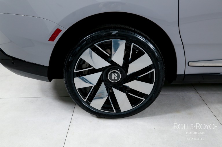 New-2027-Rolls-Royce-Cullinan