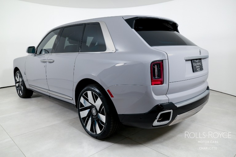 New-2027-Rolls-Royce-Cullinan