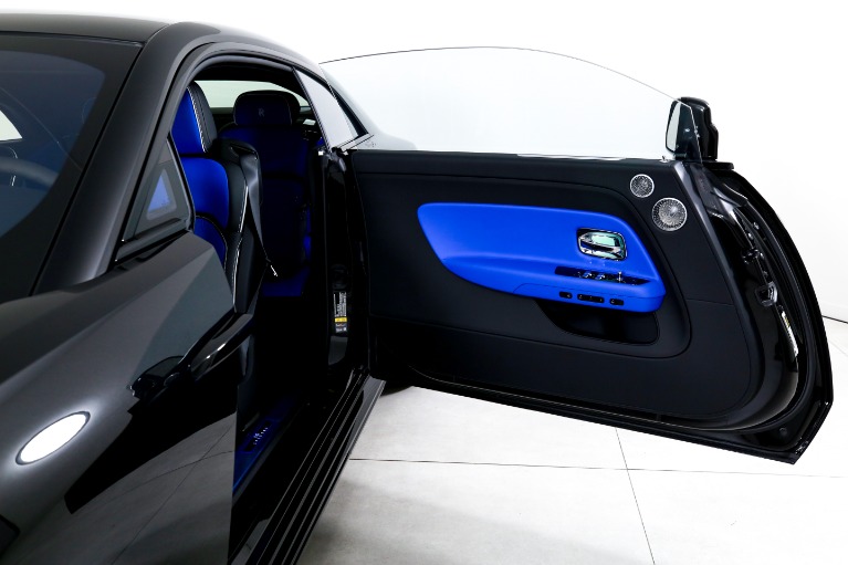 New-2027-Rolls-Royce-Black-Badge-Spectre
