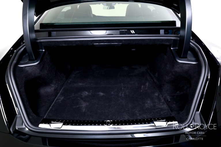 New-2027-Rolls-Royce-Black-Badge-Spectre