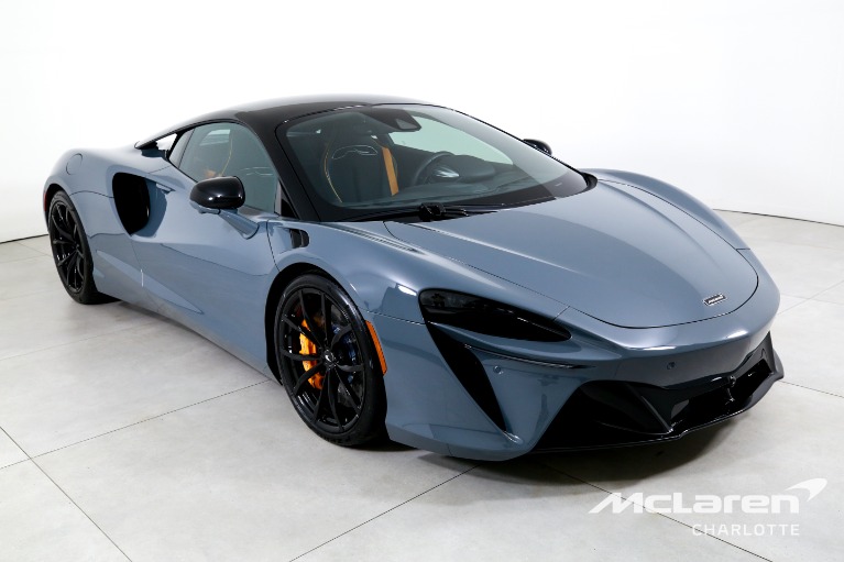 Used-2023-McLaren-Artura
