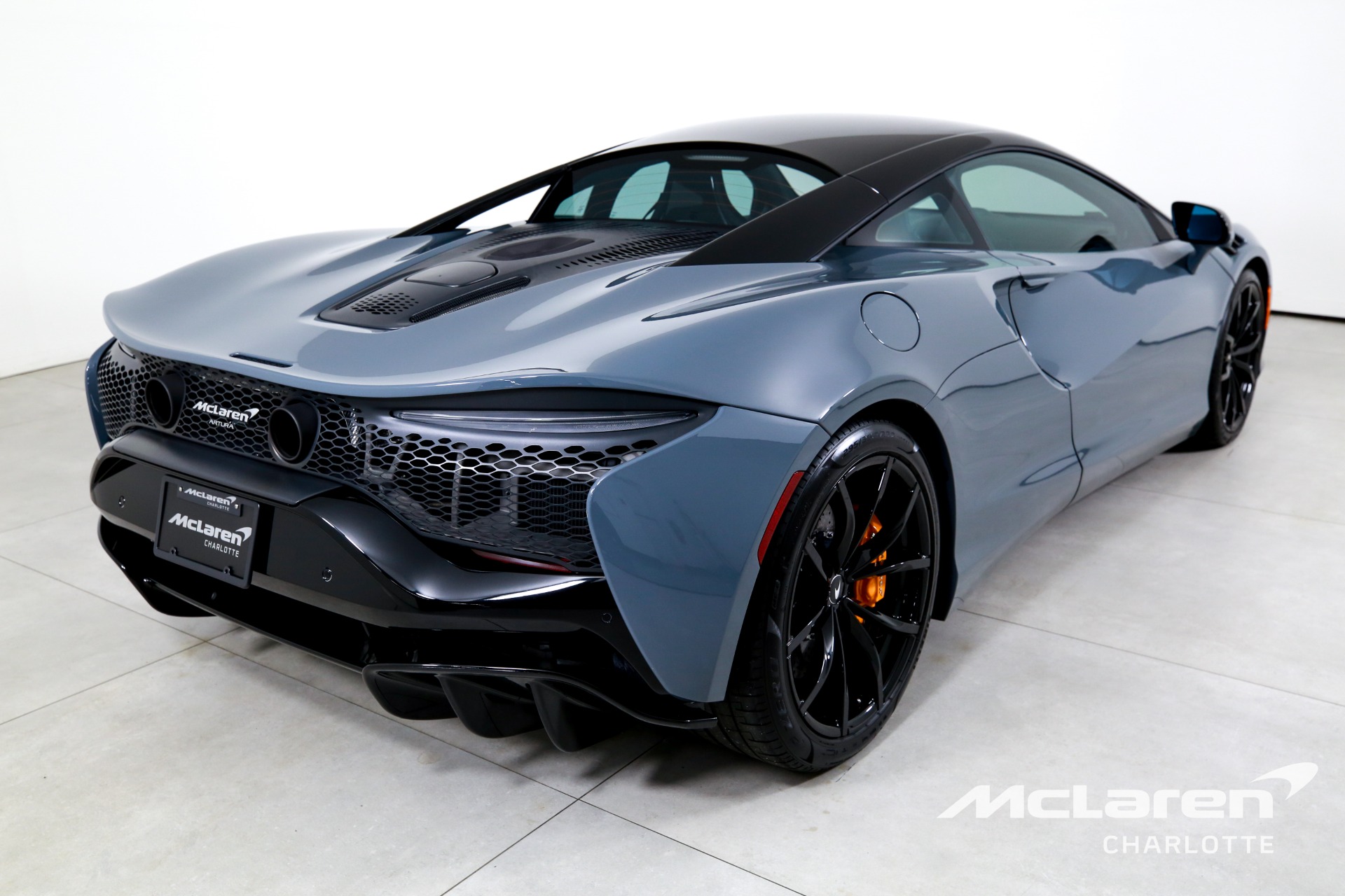 Used 2023 McLaren Artura  | Charlotte, NC