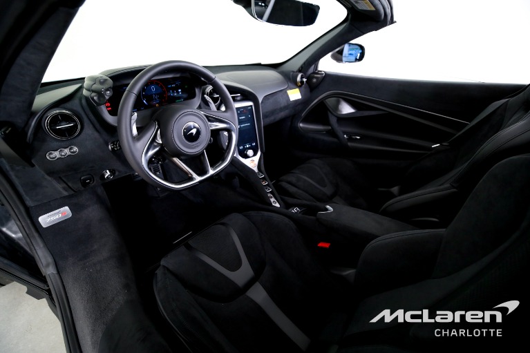 New-2027-McLaren-750S-Spider