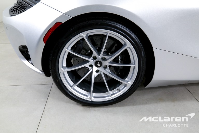 New-2027-McLaren-750S-Spider