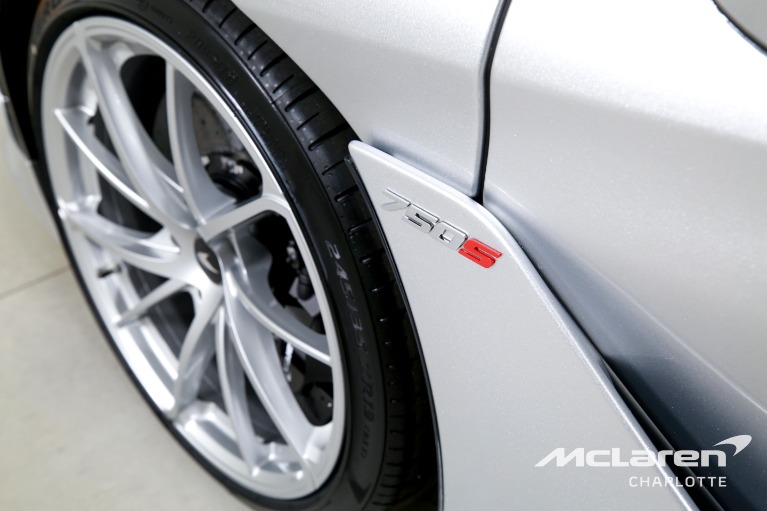 New-2027-McLaren-750S-Spider