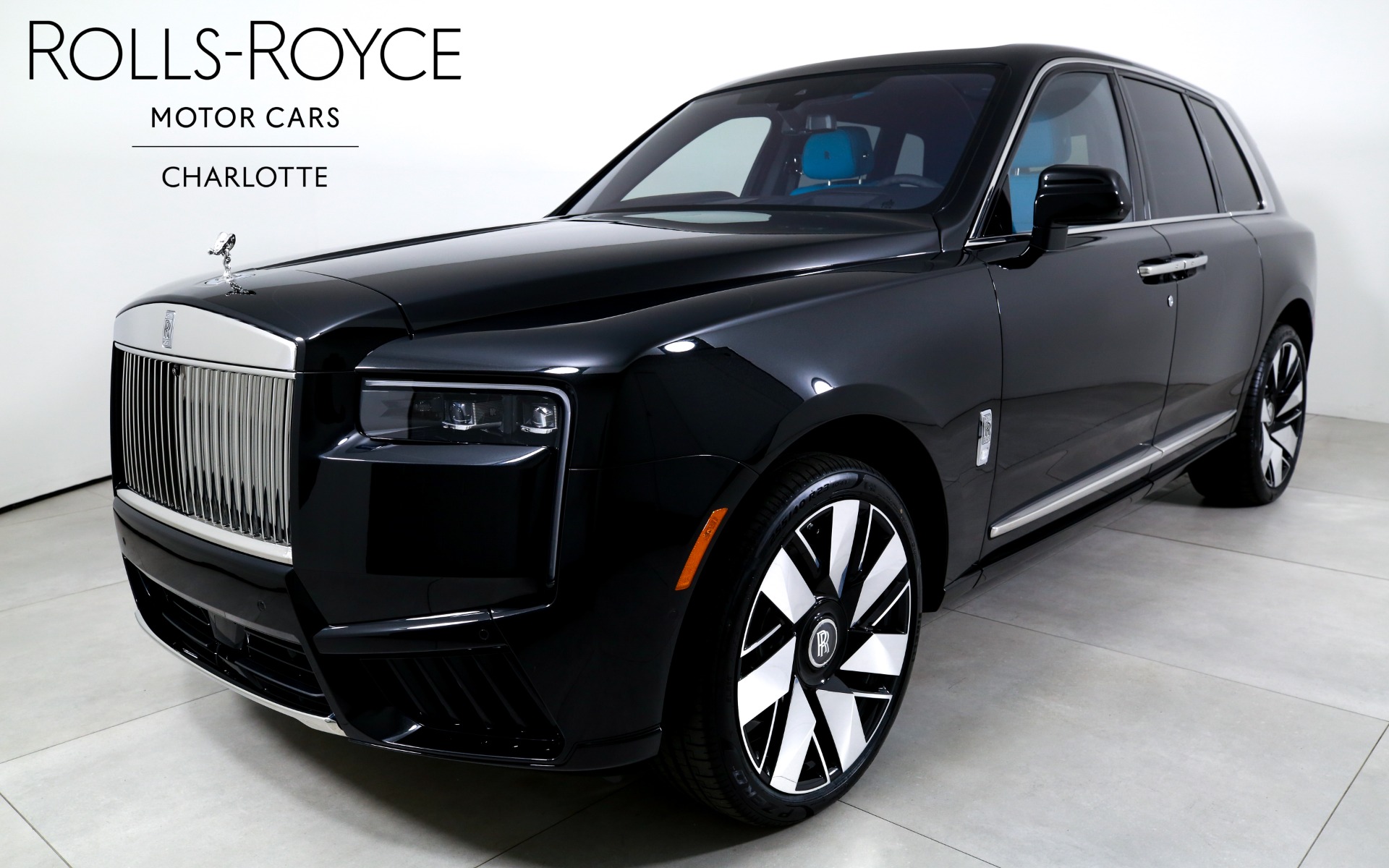 New 2027 Rolls-Royce Cullinan  | Charlotte, NC