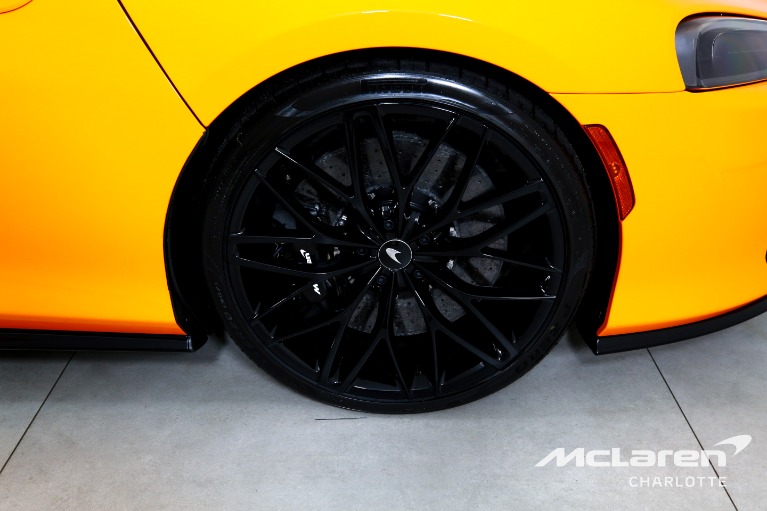 New-2027-McLaren-GTS