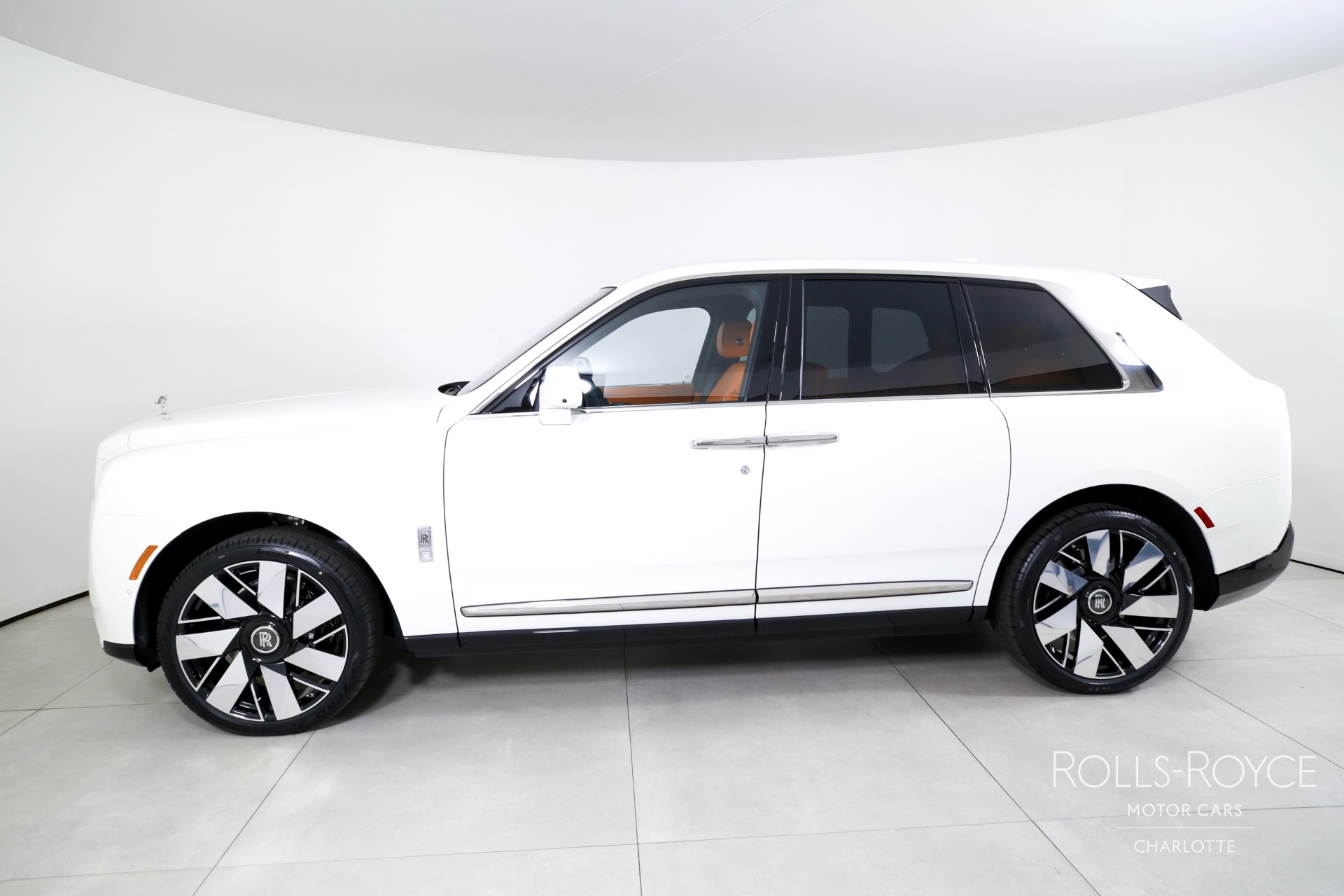 New 2027 Rolls-Royce Cullinan  | Charlotte, NC