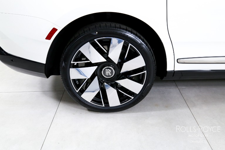 New-2027-Rolls-Royce-Cullinan