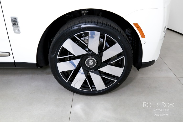 New-2027-Rolls-Royce-Cullinan