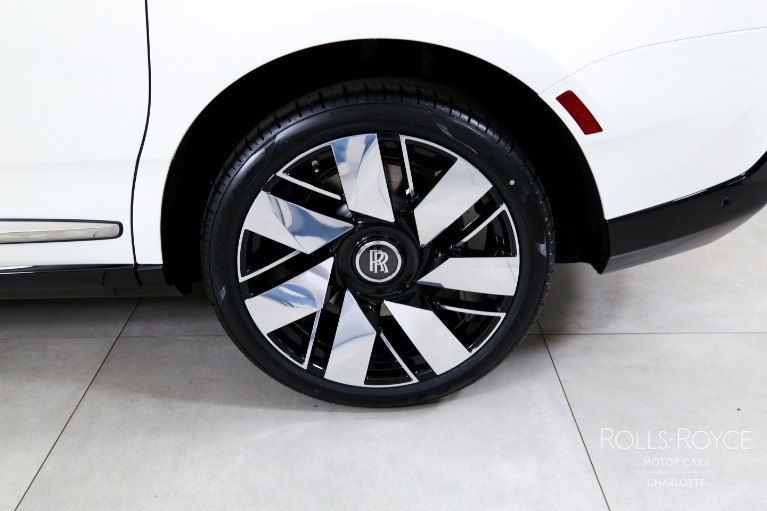 New-2027-Rolls-Royce-Cullinan