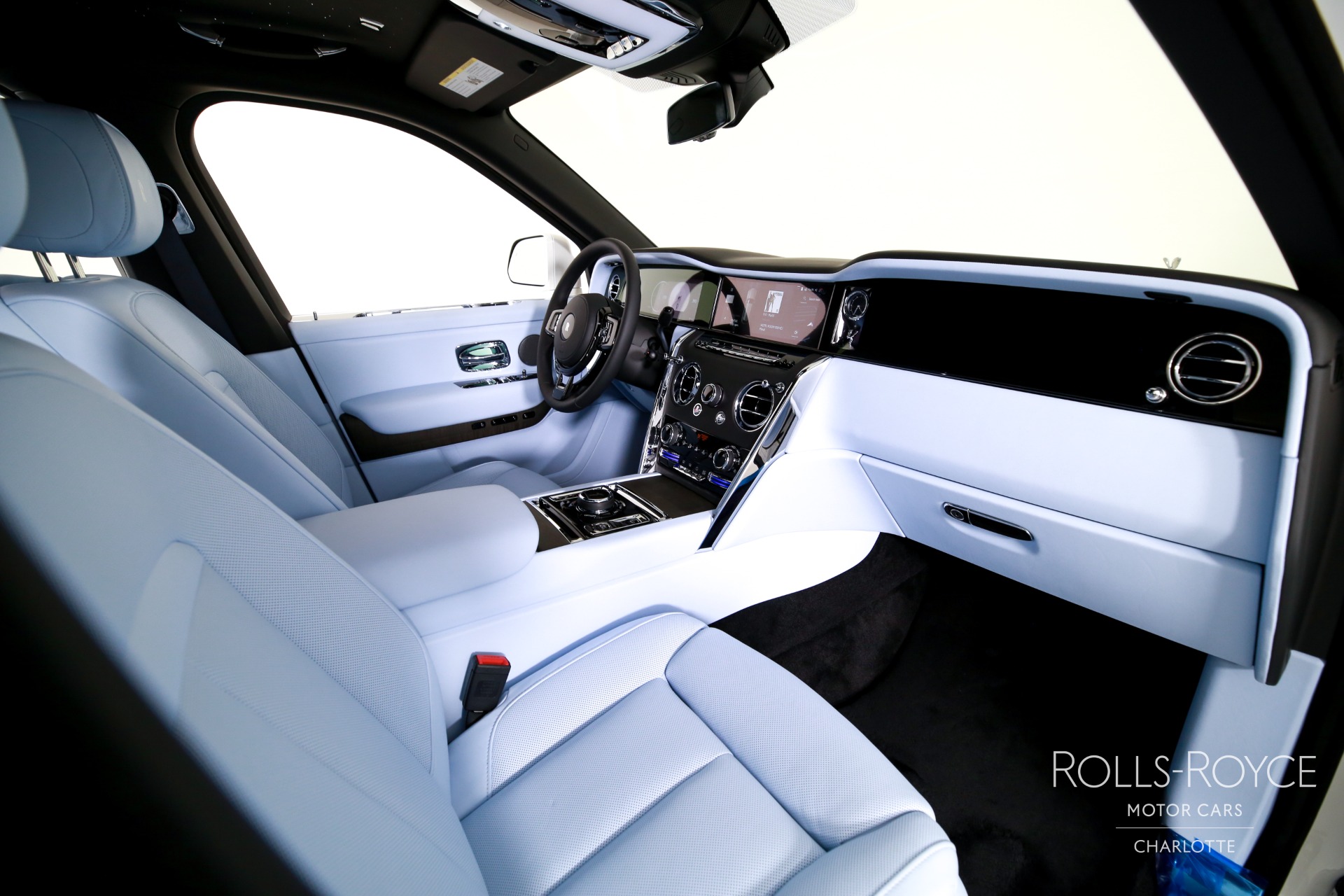 New 2027 Rolls-Royce Cullinan  | Charlotte, NC